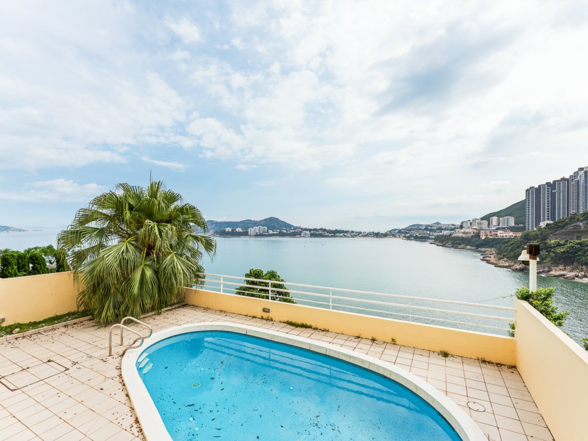 Palm Drive Redhill Peninsula