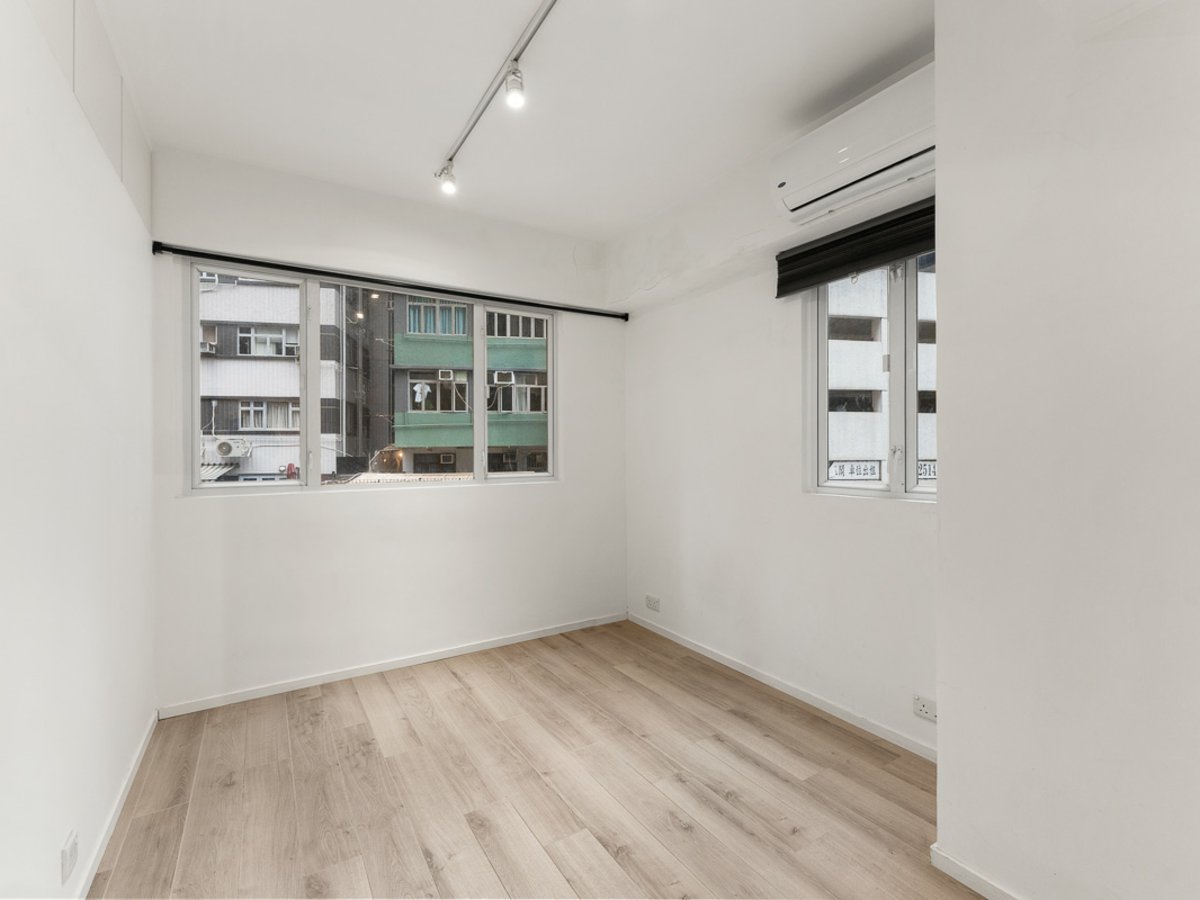 https://ap8.propertyraptor.com/hornet/src?p=/ap8_001/hornet/prp/img/0c6388306f5a1f78068b1586e81a09e7-wtm.jpg