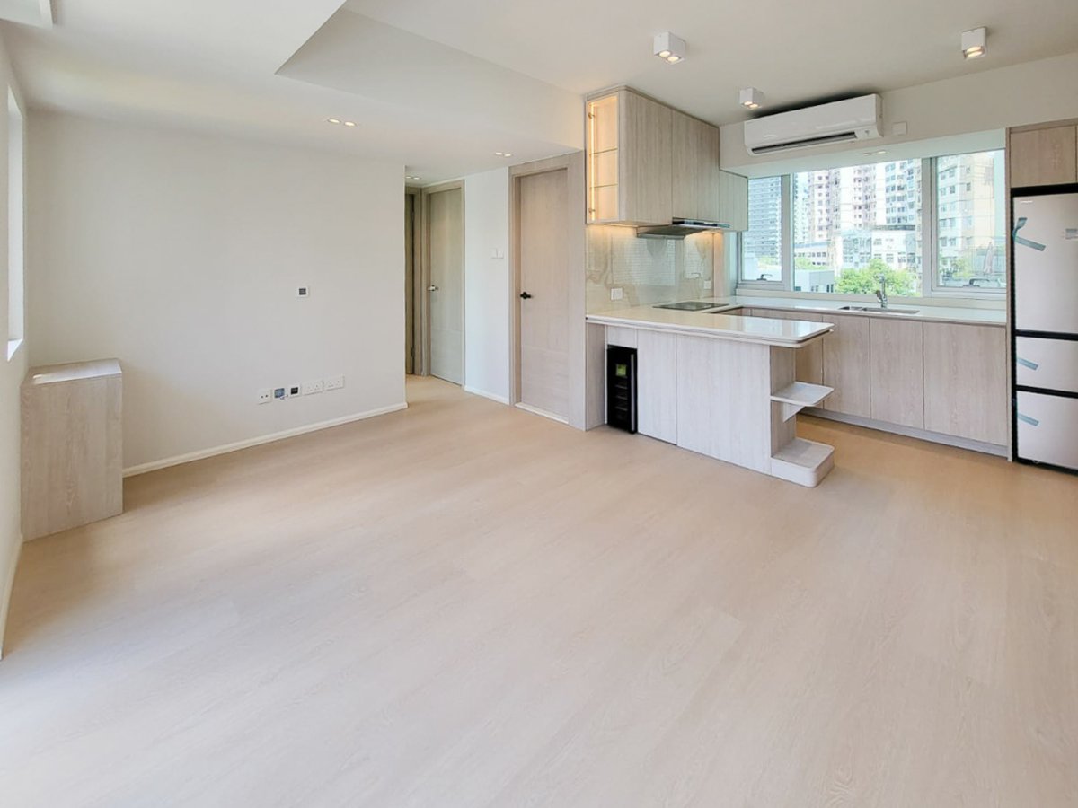 https://ap8.propertyraptor.com/hornet/src?p=/ap8_001/hornet/prp/img/16ee93ad6921e6dd9d639181bdfbf71a-wtm.jpg