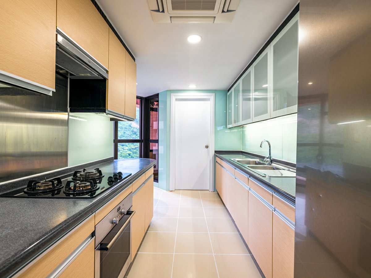 https://ap8.propertyraptor.com/hornet/src?p=/ap8_001/hornet/prp/img/19bc2efa924d3a8b833068e245f1c6ee.jpg