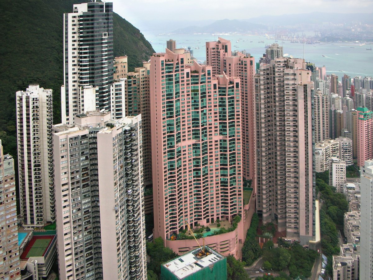 Dynasty Court