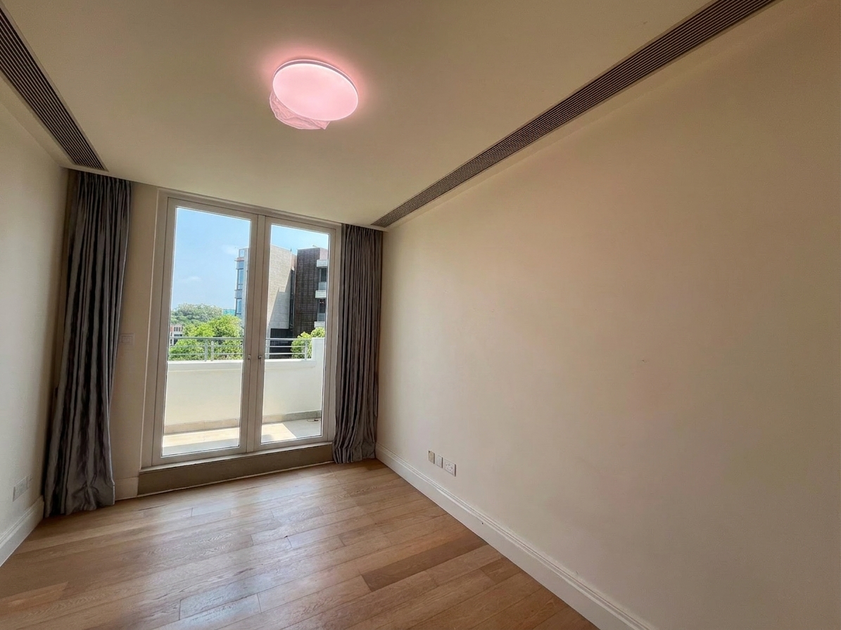 https://ap8.propertyraptor.com/hornet/src?p=/ap8_001/hornet/prp/img/2584e38e69431799f30192d78bd8029c-wtm-enh.jpg