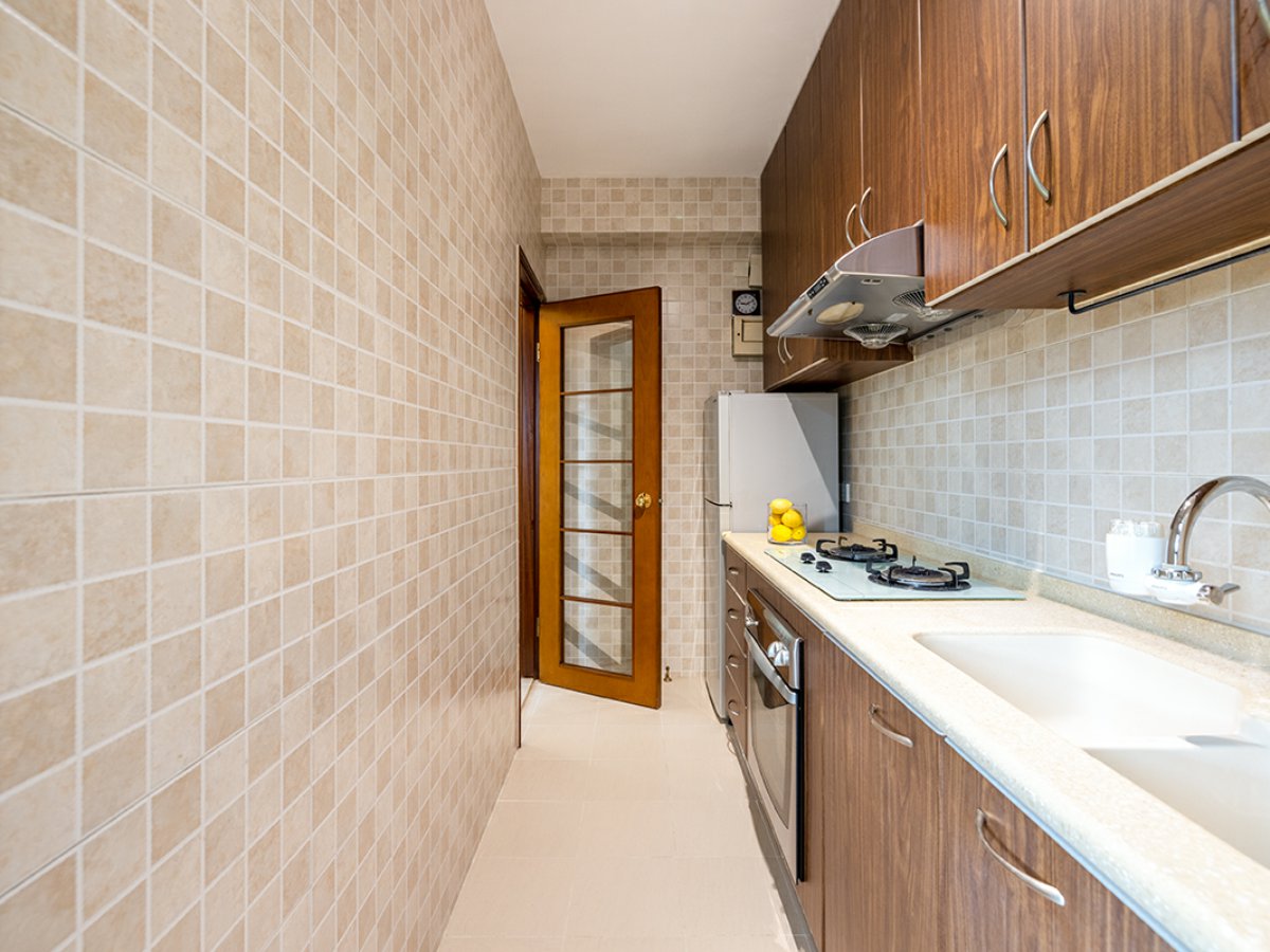 https://ap8.propertyraptor.com/hornet/src?p=/ap8_001/hornet/prp/img/28179096a35108d6f7d0bf276d36e858.jpg