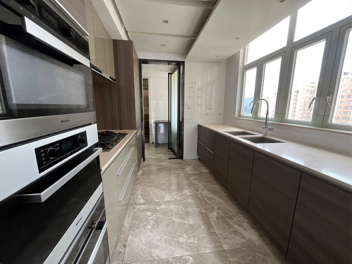 https://ap8.propertyraptor.com/hornet/src?p=/ap8_001/hornet/prp/img/2d60e8c92e7950804812093c6231a9f0-wtm-enh.jpg