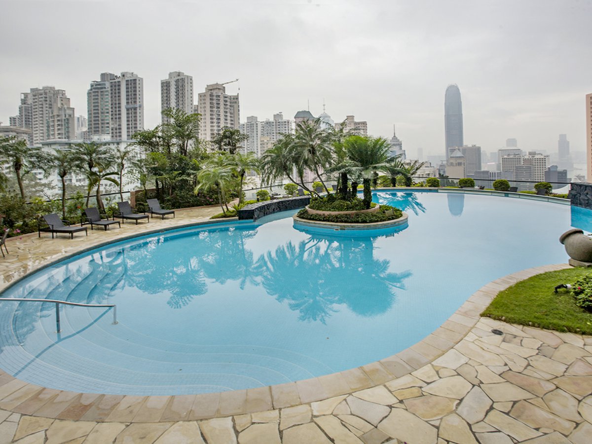 Dynasty Court