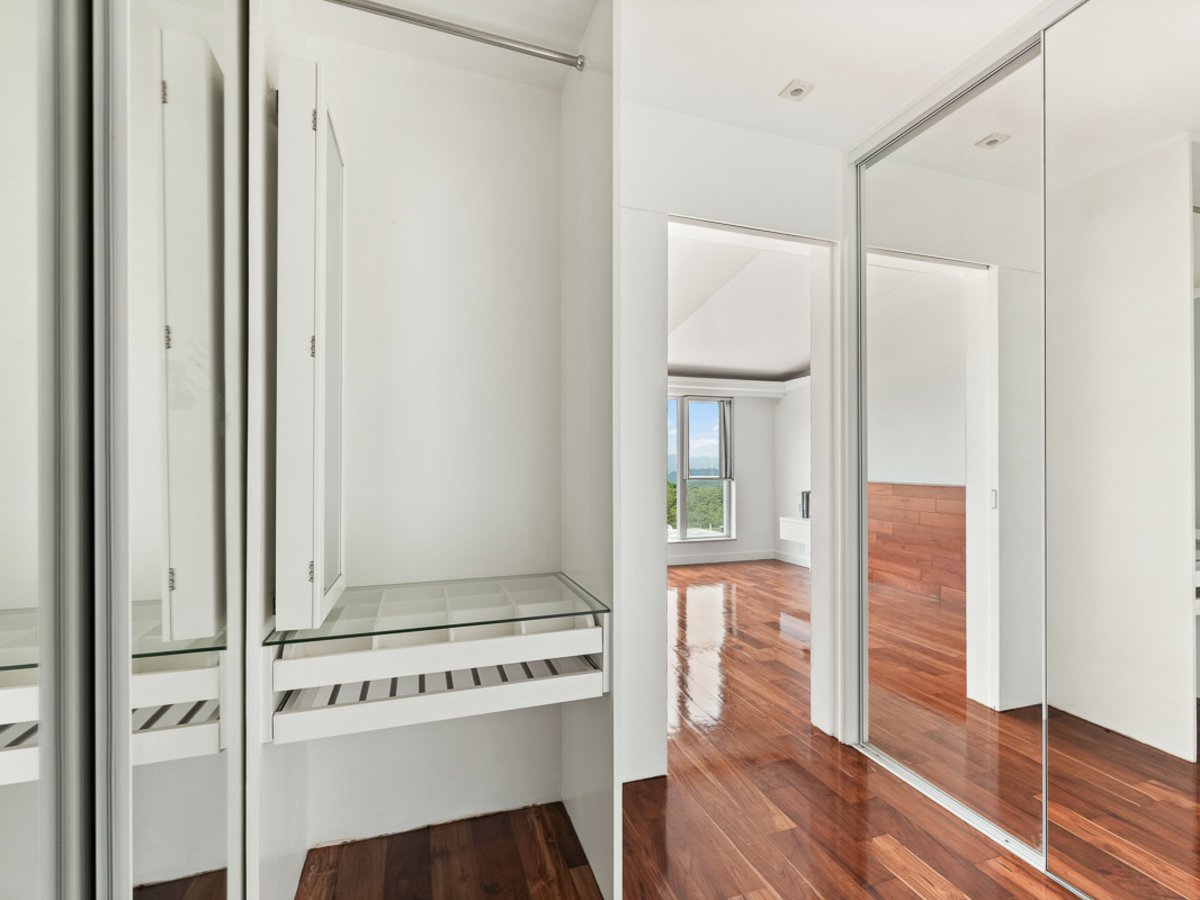 https://ap8.propertyraptor.com/hornet/src?p=/ap8_001/hornet/prp/img/3ba505377771dac72fcdf5fd612ade43-wtm.jpg