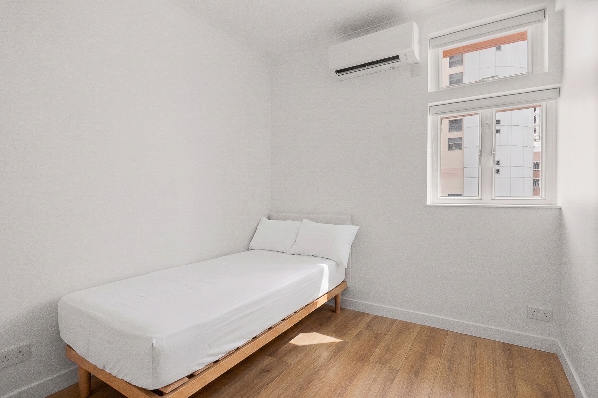 https://ap8.propertyraptor.com/hornet/src?p=/ap8_001/hornet/prp/img/40c5ce7d7632b2bc5d14b8d354ee1d3c-wtm.jpg