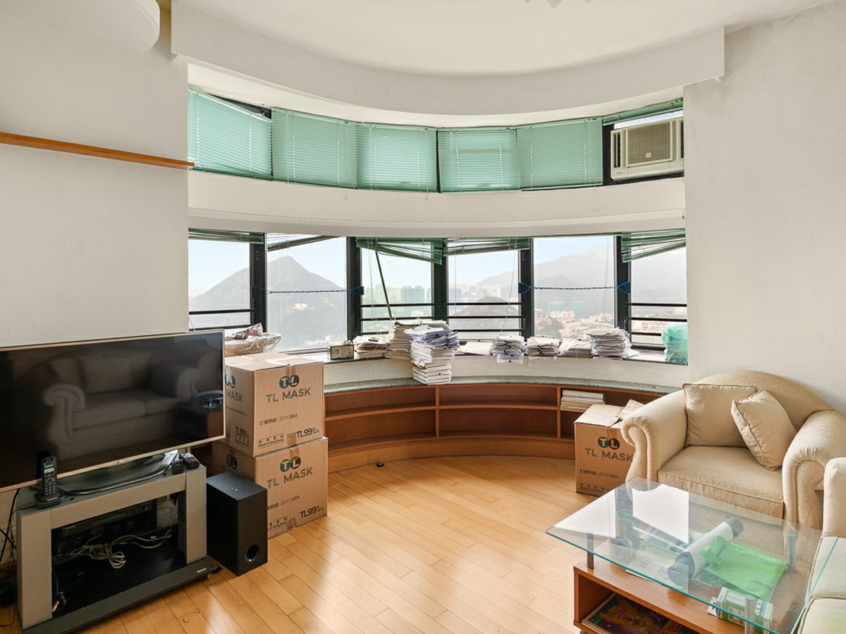 37 Repulse Bay Road
