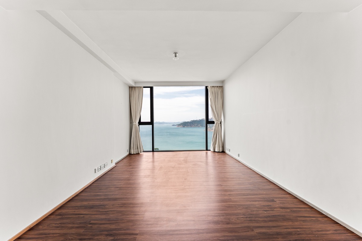 https://ap8.propertyraptor.com/hornet/src?p=/ap8_001/hornet/prp/img/504e18a0a102b8732c29a39fade8ac01-wtm.jpg