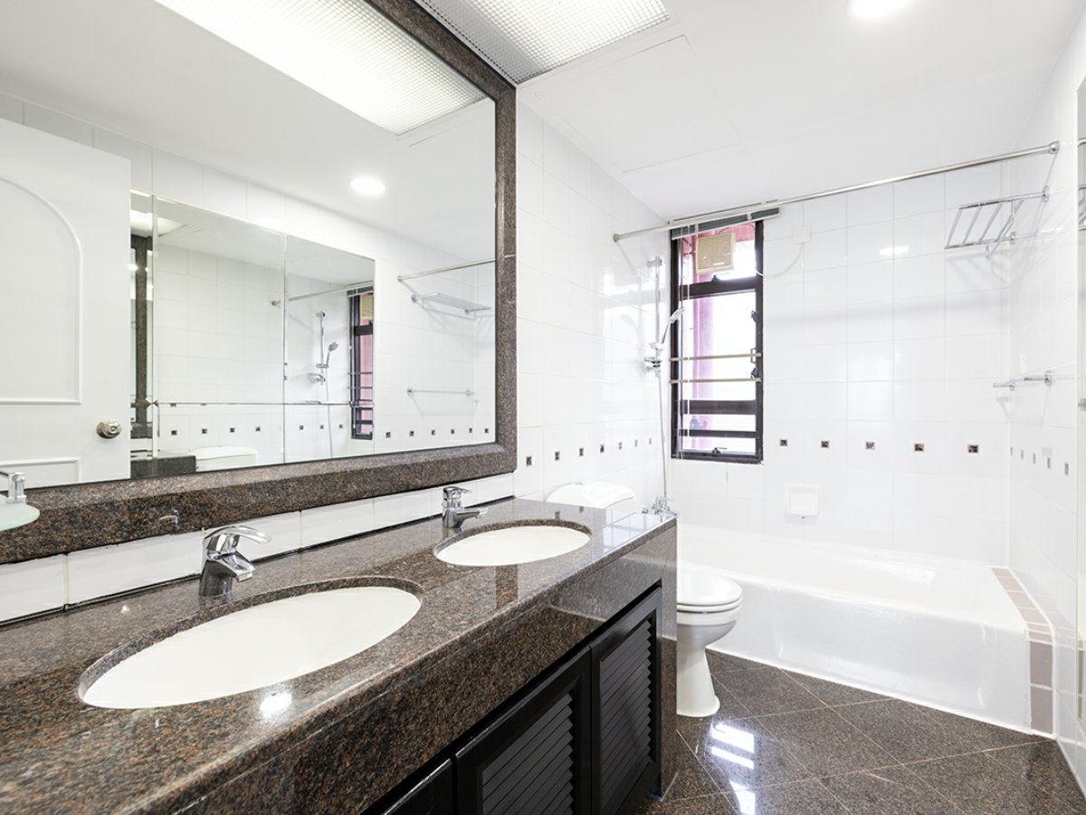 https://ap8.propertyraptor.com/hornet/src?p=/ap8_001/hornet/prp/img/56edf39ce1f34bf9089900e5692afb86.jpg