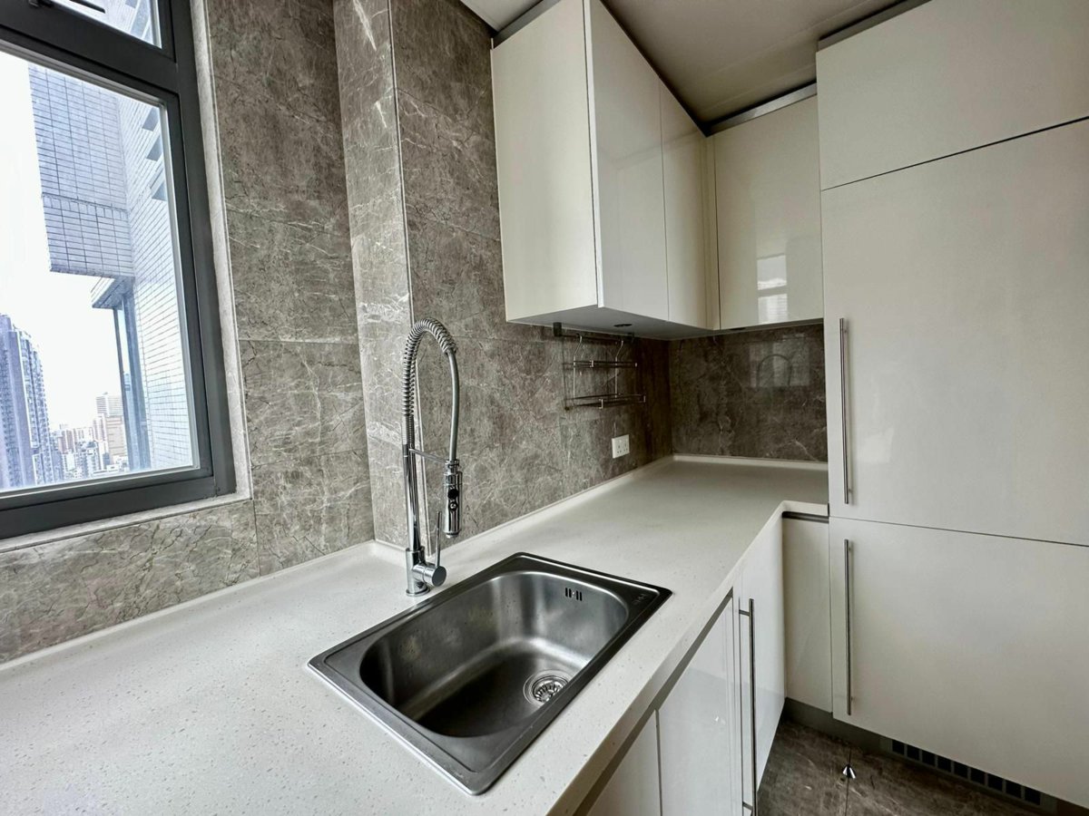 https://ap8.propertyraptor.com/hornet/src?p=/ap8_001/hornet/prp/img/5a298831bb7add295c45e3f34dffc88a-wtm.jpg