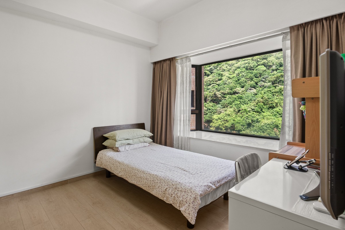 https://ap8.propertyraptor.com/hornet/src?p=/ap8_001/hornet/prp/img/6e207c7c0021d1cc45f758e97778cc52-wtm.jpg