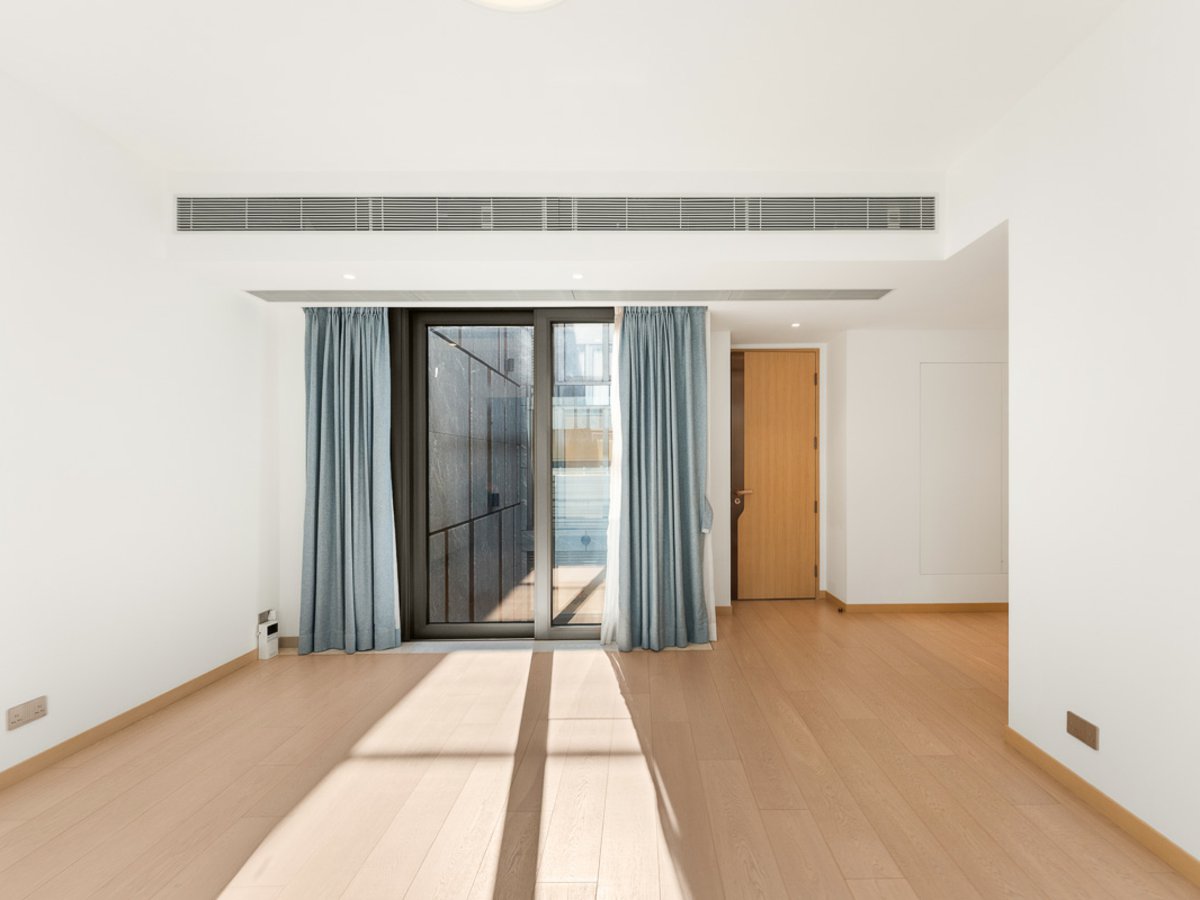 https://ap8.propertyraptor.com/hornet/src?p=/ap8_001/hornet/prp/img/6f62c3299d174b75f5dba54bb713ae87-wtm.jpg