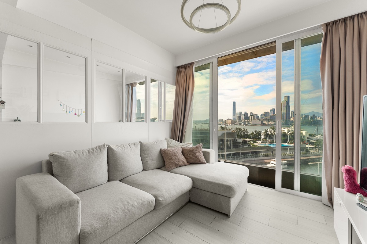 https://ap8.propertyraptor.com/hornet/src?p=/ap8_001/hornet/prp/img/708df112dd5376afae07b44ecd7d6bb3-wtm.jpg