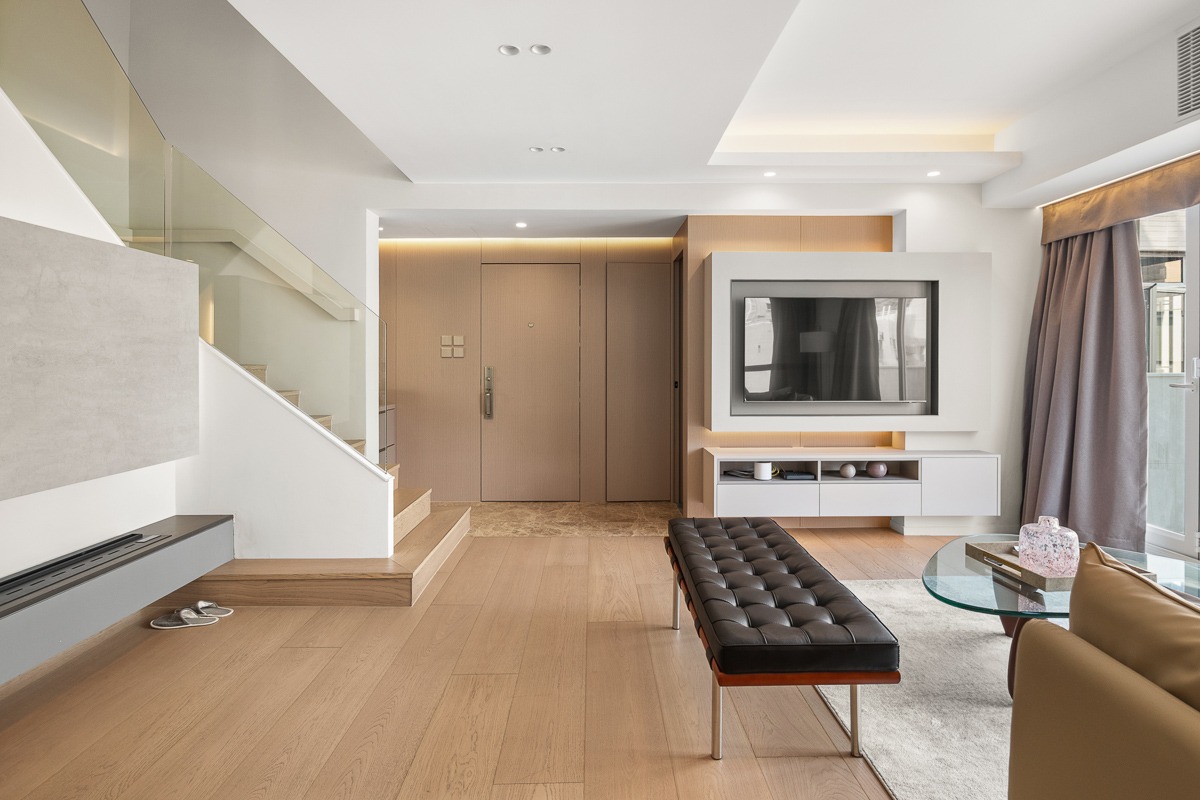 Elegant Terrace