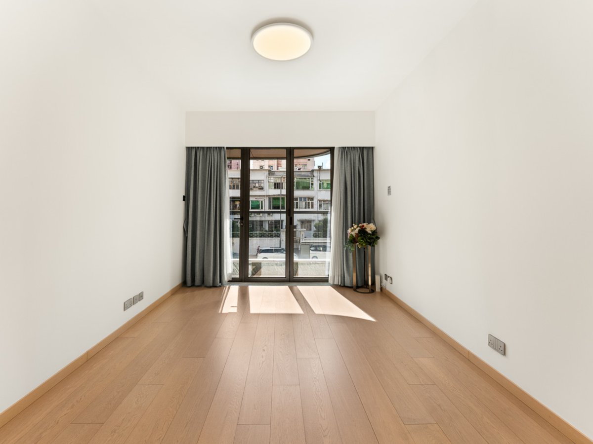 https://ap8.propertyraptor.com/hornet/src?p=/ap8_001/hornet/prp/img/7c75de41882d0ae0ce5b5b1280188a5c-wtm.jpg