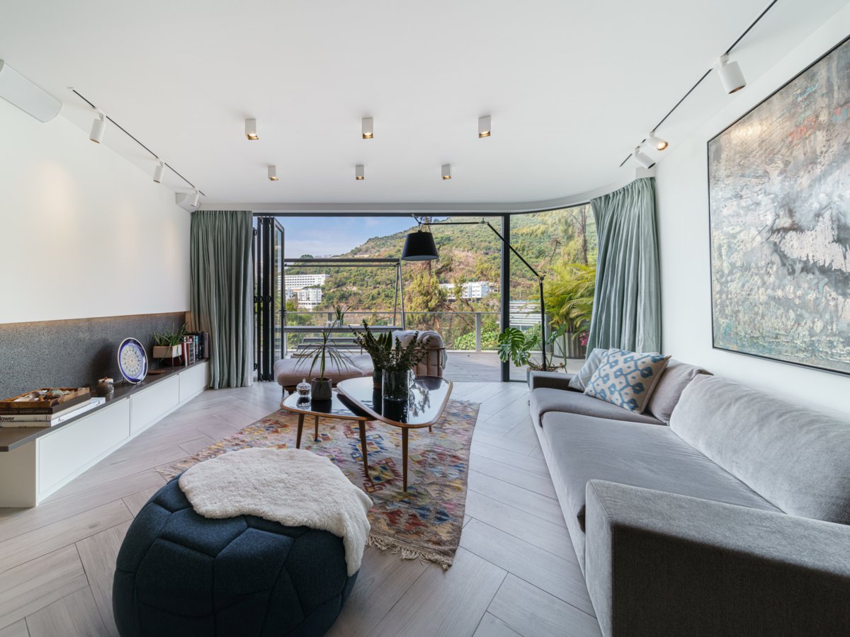 Bisney Terrace Blk J