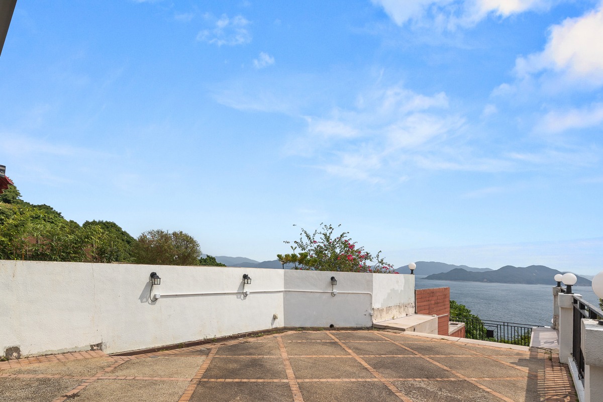 Silver Fountain Terrace