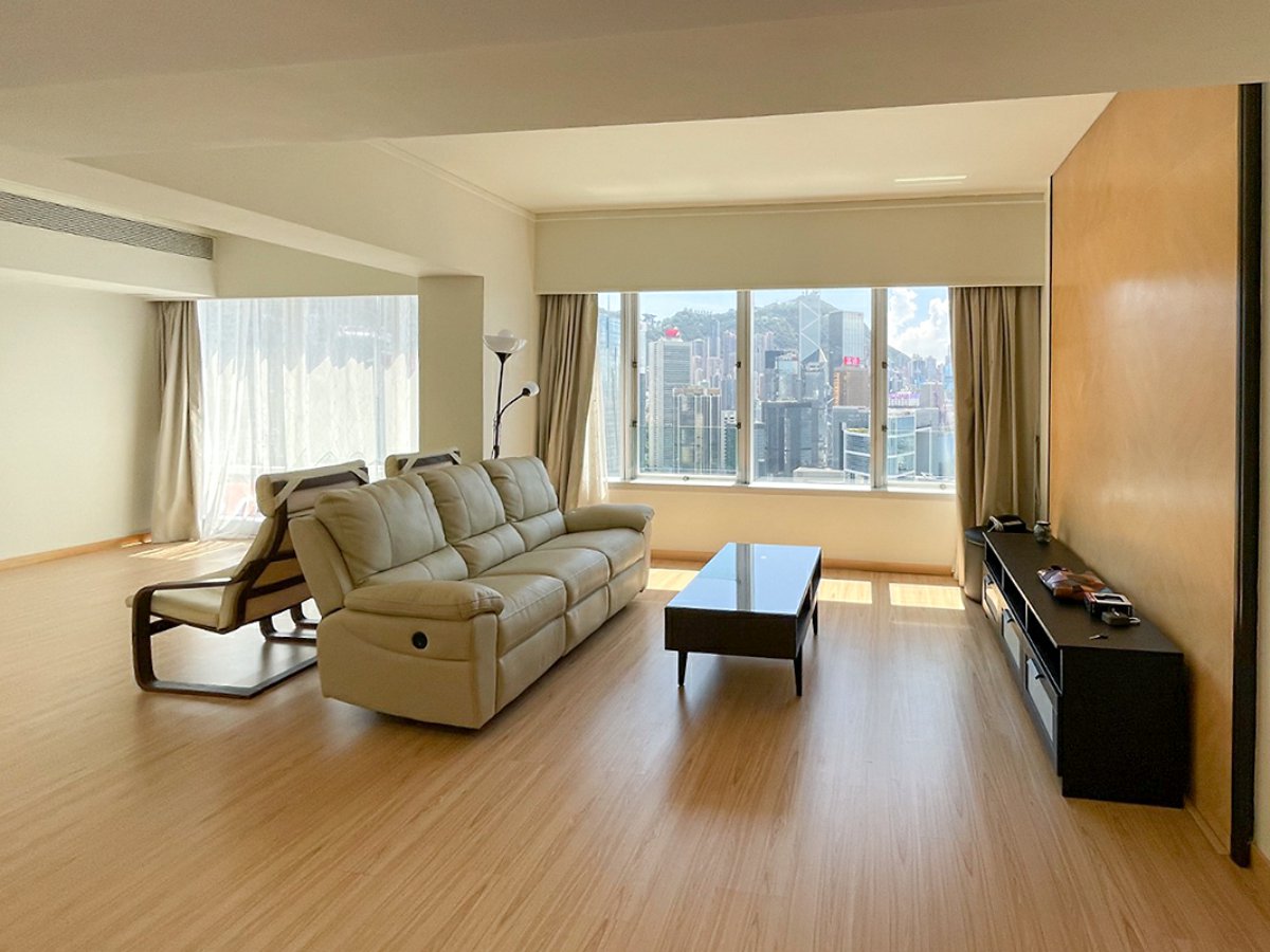 Convention Plaza Apartments