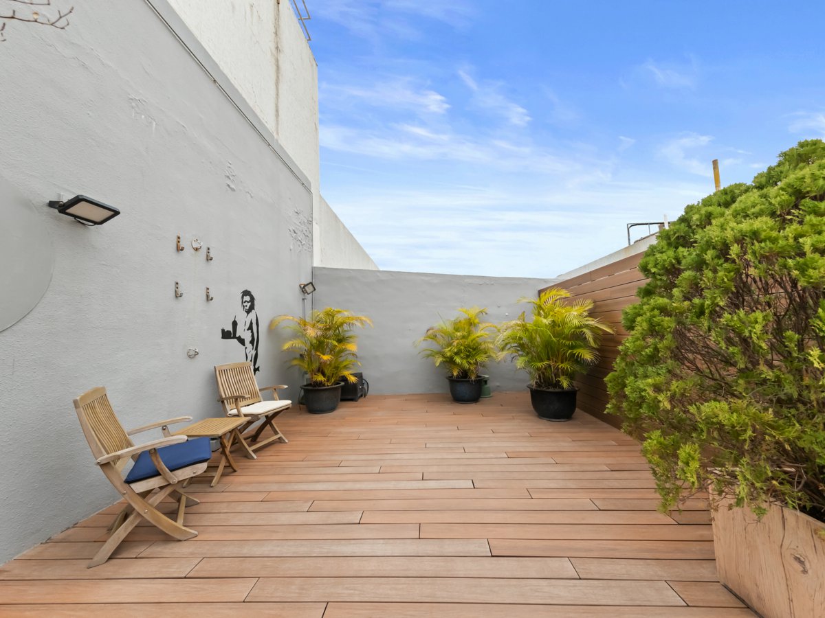 https://ap8.propertyraptor.com/hornet/src?p=/ap8_001/hornet/prp/img/88c8ad8a0941dc9ec0531ddbfd2e9c91.jpg