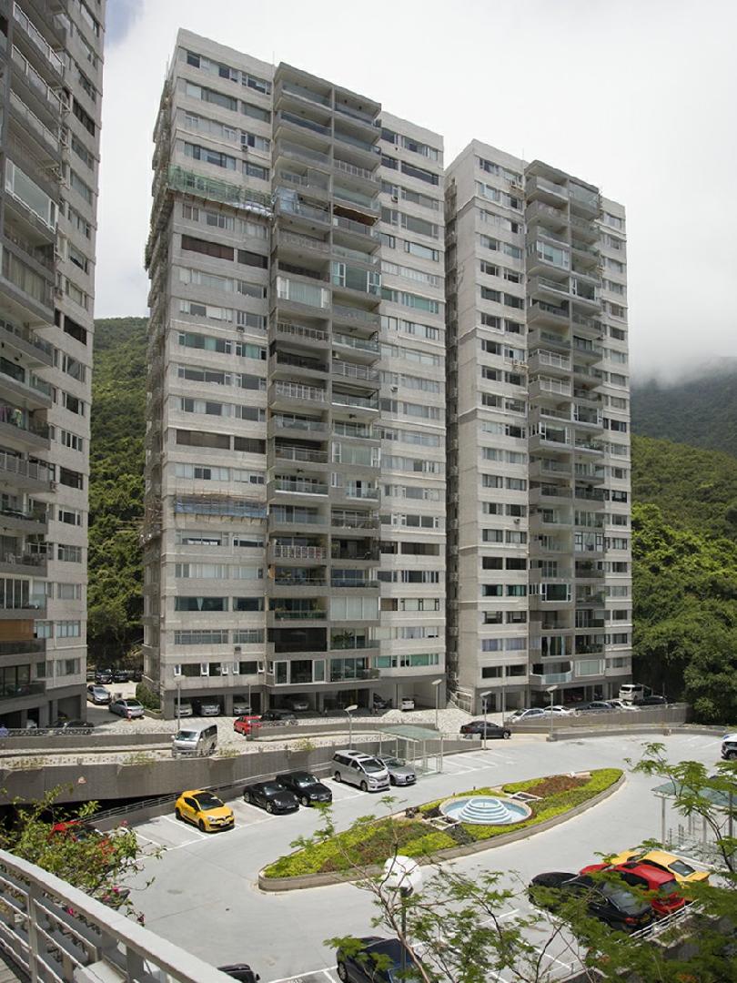 Repulse Bay Garden