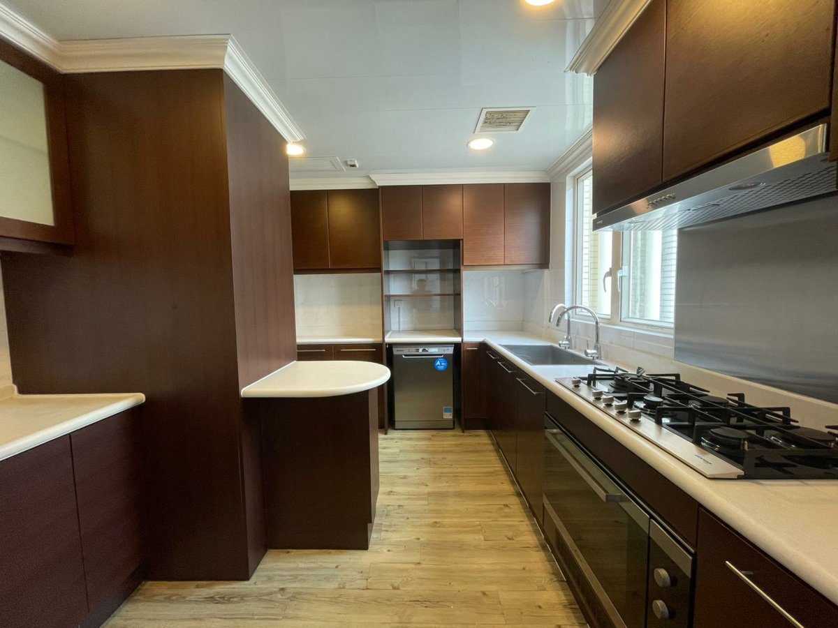 https://ap8.propertyraptor.com/hornet/src?p=/ap8_001/hornet/prp/img/8c5387871b997ad04cfe66cce0f44058.jpg