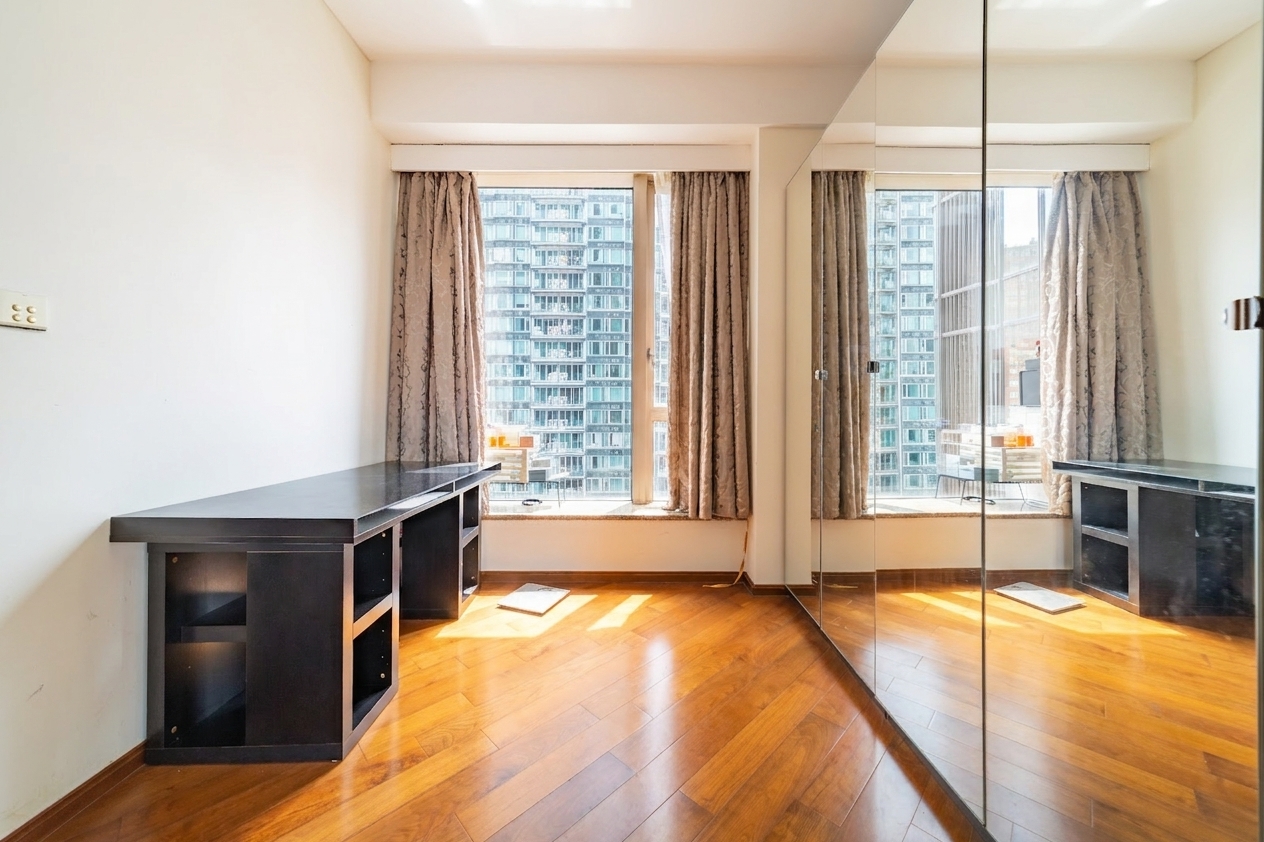 https://ap8.propertyraptor.com/hornet/src?p=/ap8_001/hornet/prp/img/8e4de6ab33a619dd521f6b9fc52b5ac4-wtm-enh.jpg