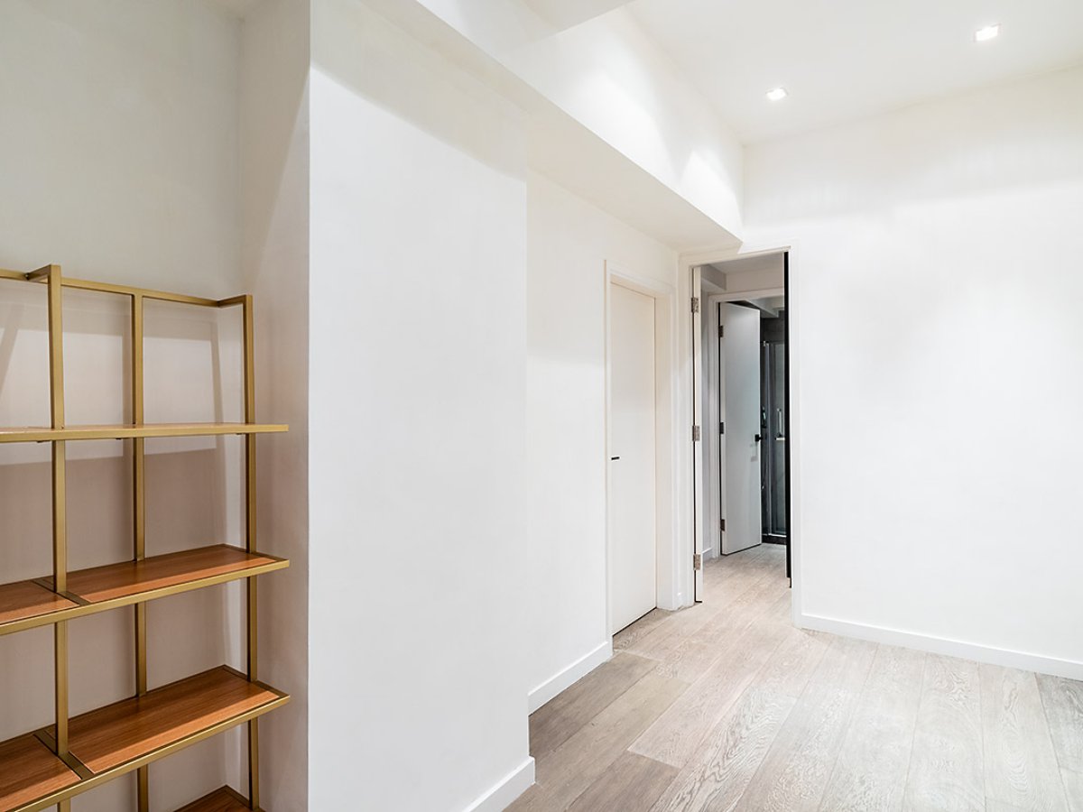 https://ap8.propertyraptor.com/hornet/src?p=/ap8_001/hornet/prp/img/95dd09f804d7324f391716ce05fb0589.jpg