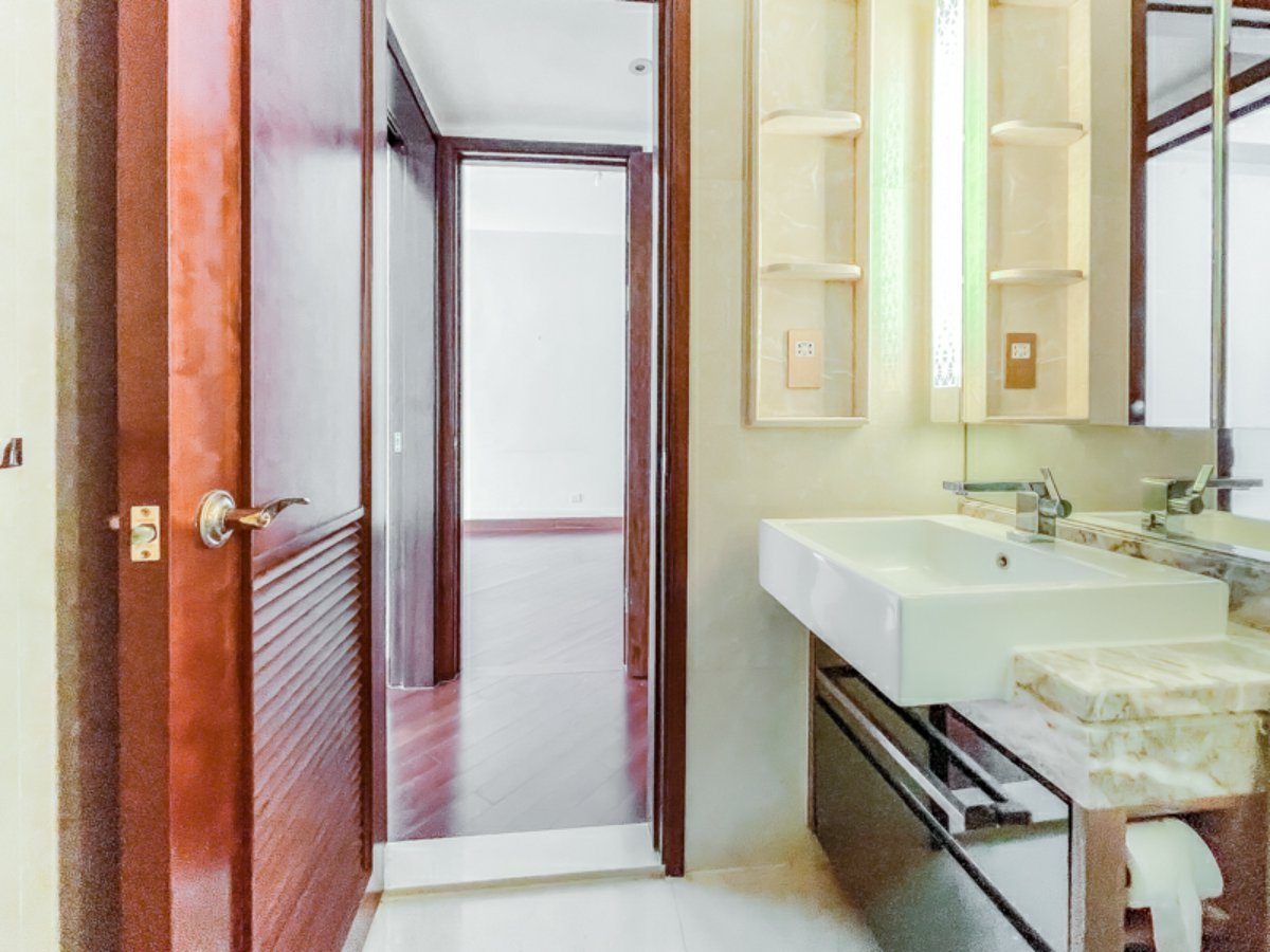 The Avenue-Phase 1 Twr 5