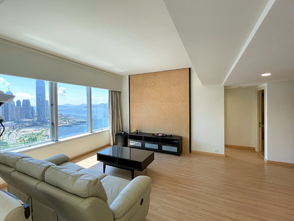 Convention Plaza Apartments