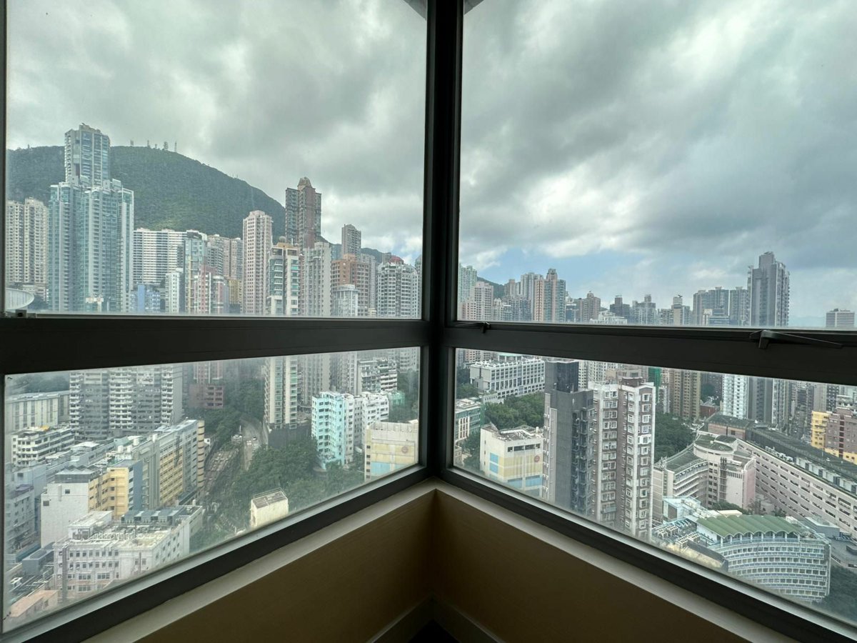 https://ap8.propertyraptor.com/hornet/src?p=/ap8_001/hornet/prp/img/a257eb177a067384bbc363ad09706f6e-wtm.jpg