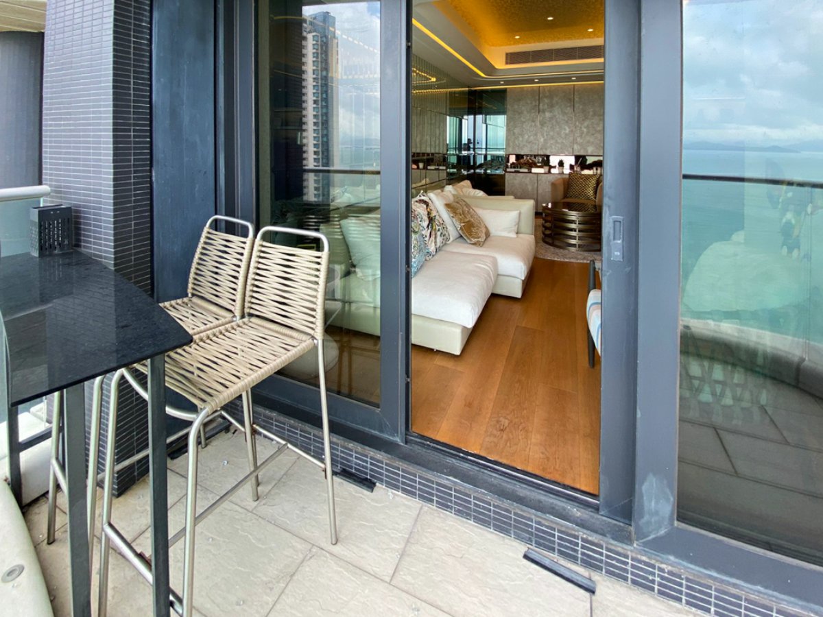 https://ap8.propertyraptor.com/hornet/src?p=/ap8_001/hornet/prp/img/a4cba603383e1e49c6078408caf530b6.jpg