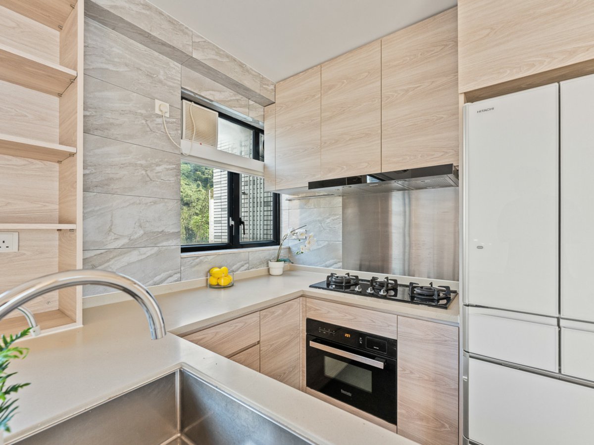 https://ap8.propertyraptor.com/hornet/src?p=/ap8_001/hornet/prp/img/ab4e8b7b6ee8e696b8909a84092cebb4-wtm.jpg