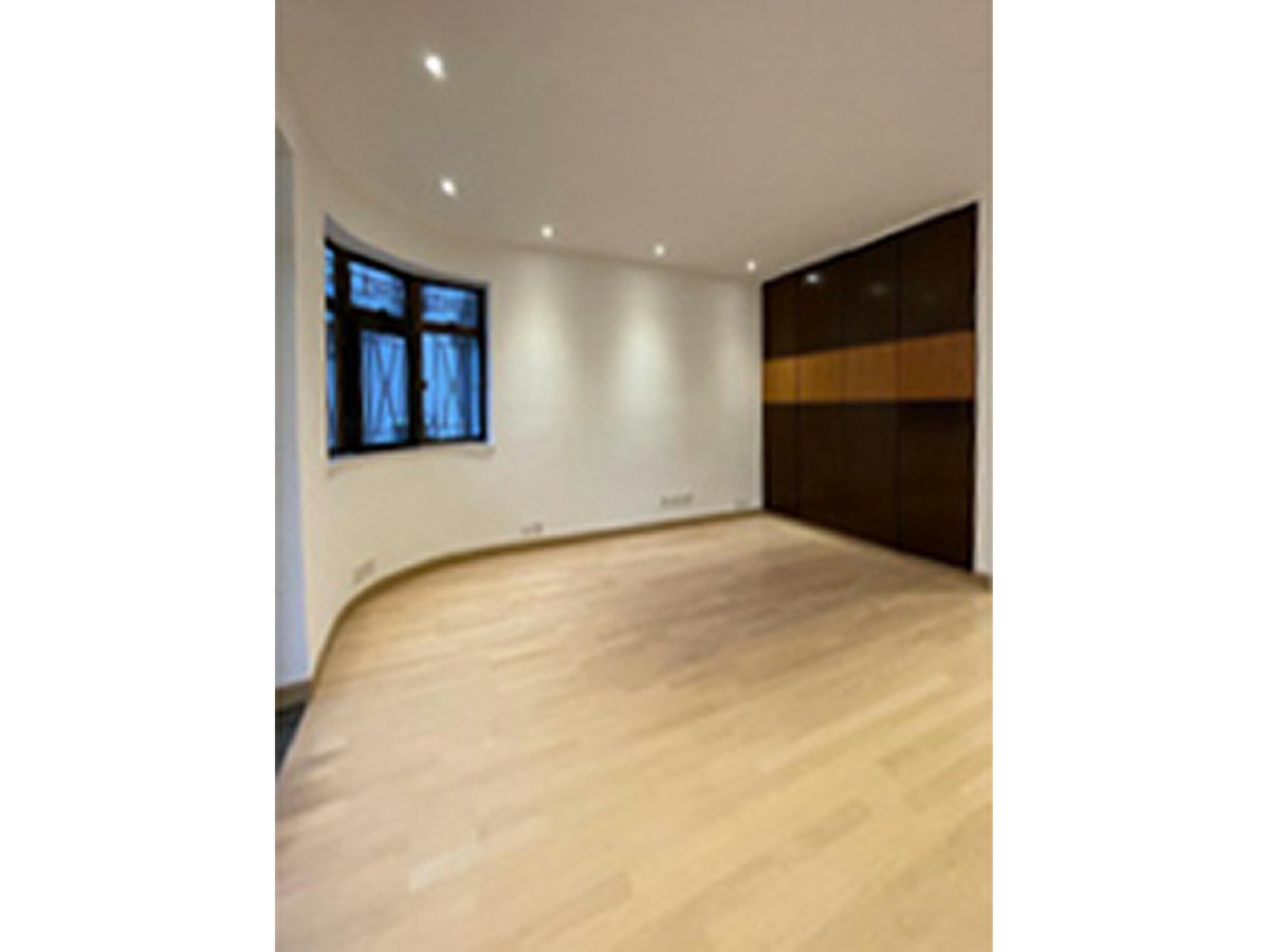 https://ap8.propertyraptor.com/hornet/src?p=/ap8_001/hornet/prp/img/af6a3299fa1c36d2b42e9b1695b5e918.jpg