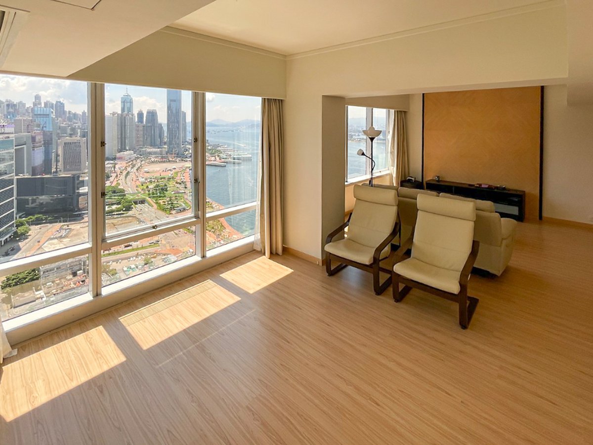 Convention Plaza Apartments