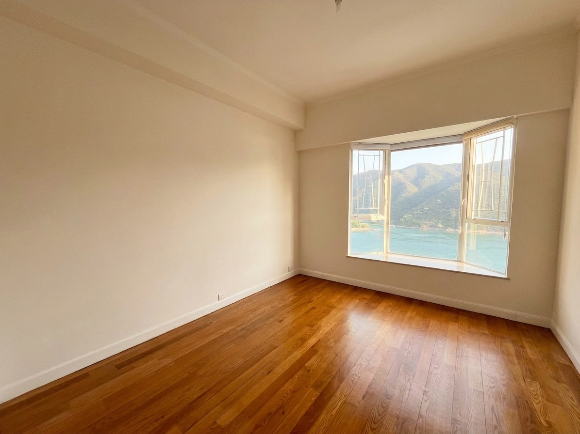 Redhill Peninsula Apartment