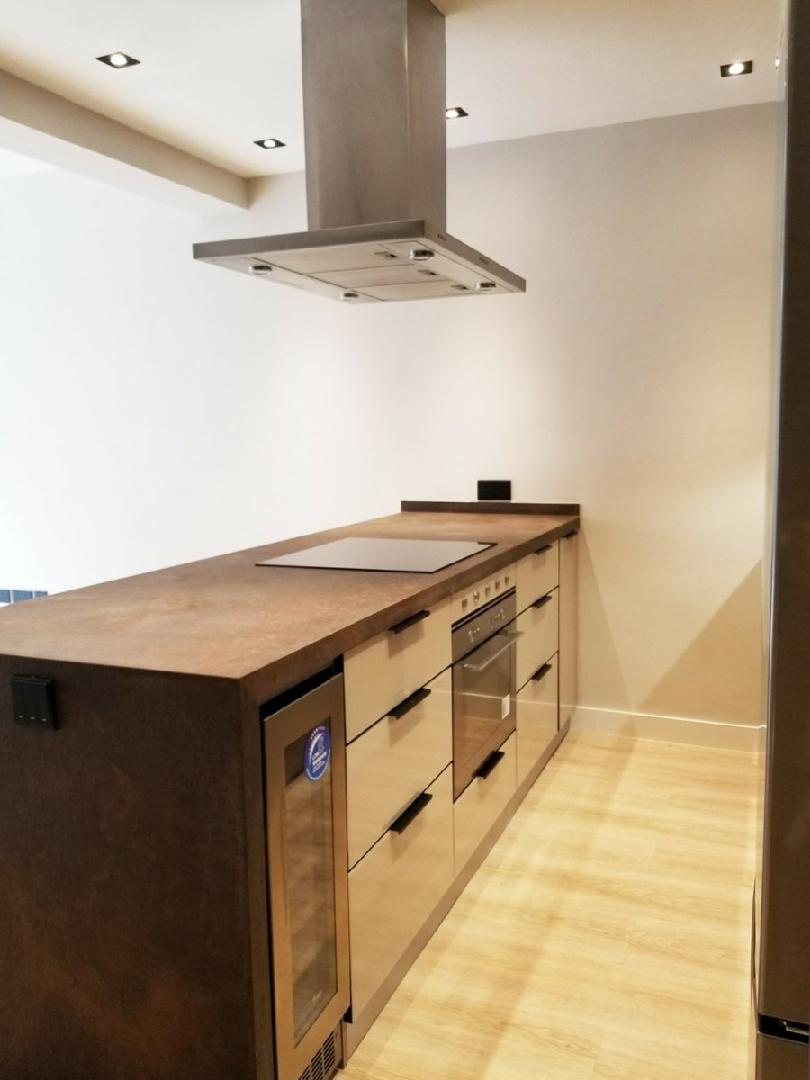 https://ap8.propertyraptor.com/hornet/src?p=/ap8_001/hornet/prp/img/b6940242be27c7fc95efe97eb261c467.jpg