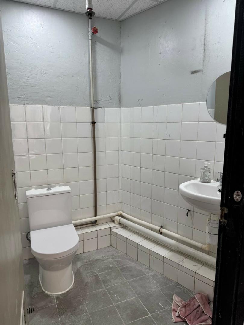 https://ap8.propertyraptor.com/hornet/src?p=/ap8_001/hornet/prp/img/cff43ab4db27e7447e6c3e0867d0b08e-wtm.jpg