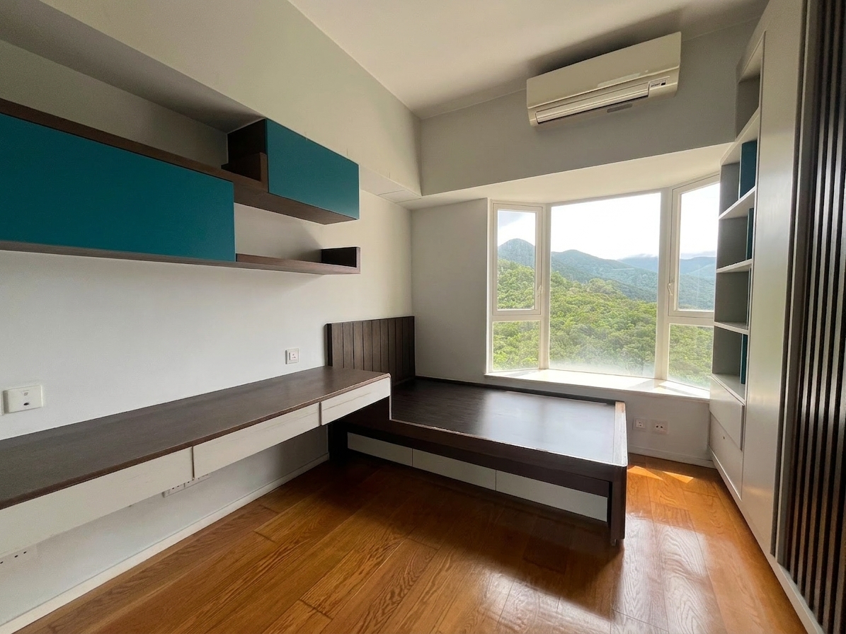 Redhill Peninsula Apartment