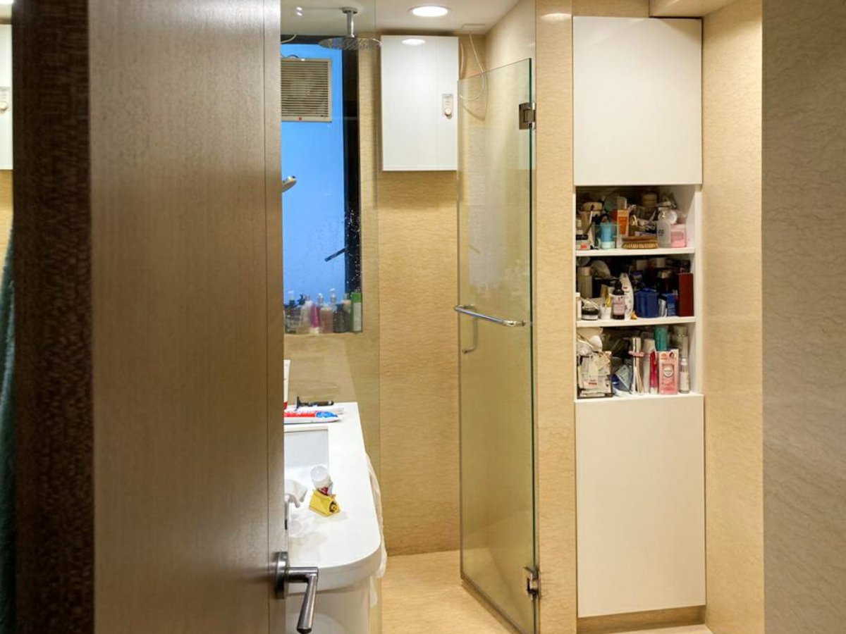 https://ap8.propertyraptor.com/hornet/src?p=/ap8_001/hornet/prp/img/d3fb7f550bf5617a6ea2db962be3f562.jpg