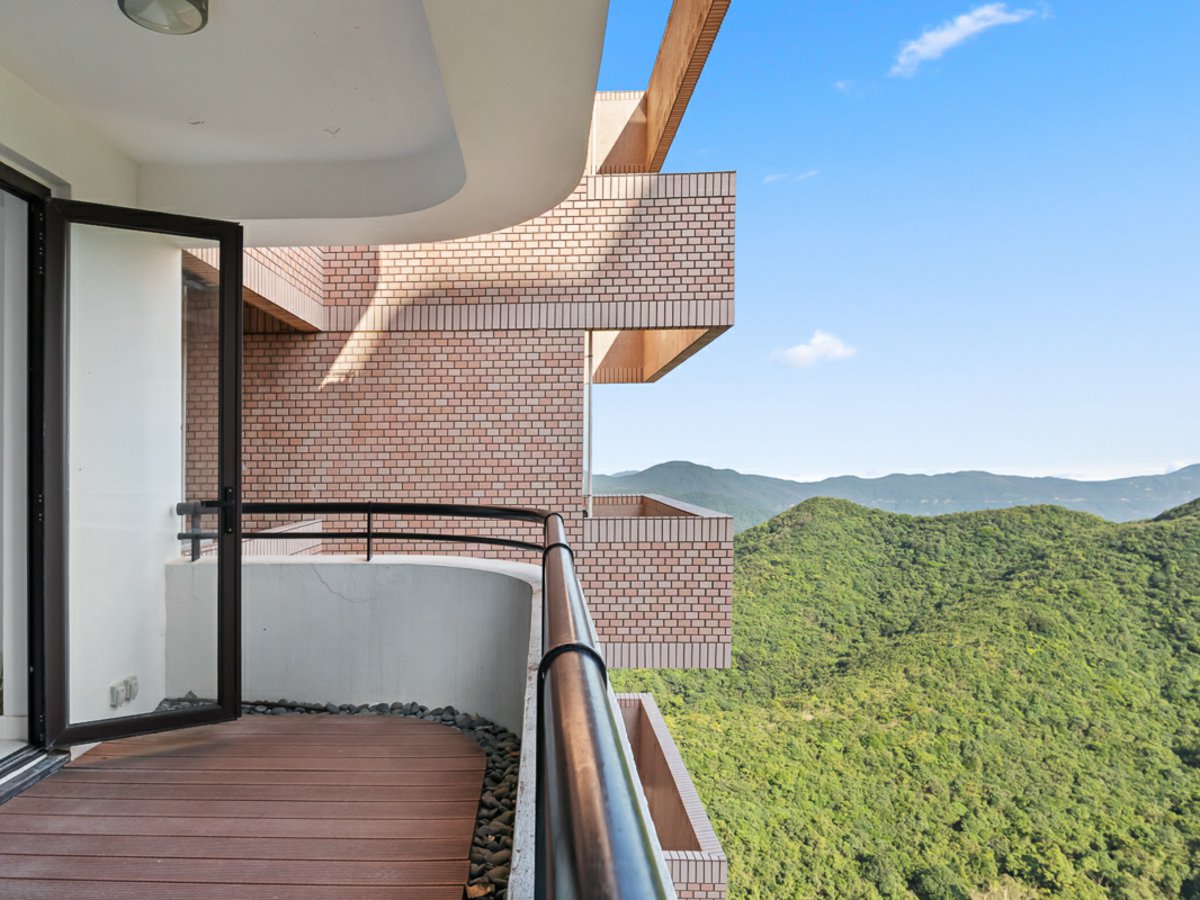 Hong Kong Parkview Twr 8