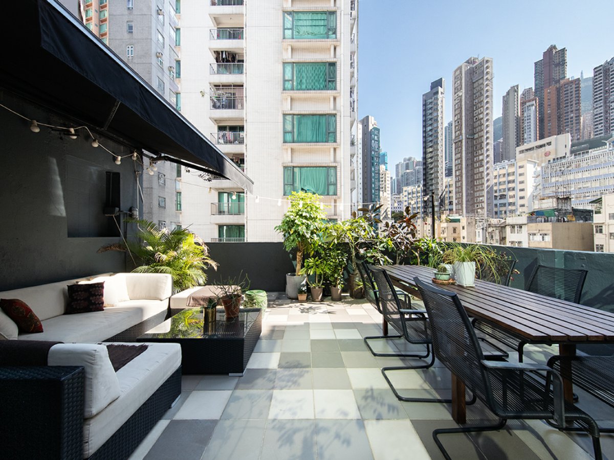 https://ap8.propertyraptor.com/hornet/src?p=/ap8_001/hornet/prp/img/dfef592aaa6f6a04e13a702922bfdf98.jpg