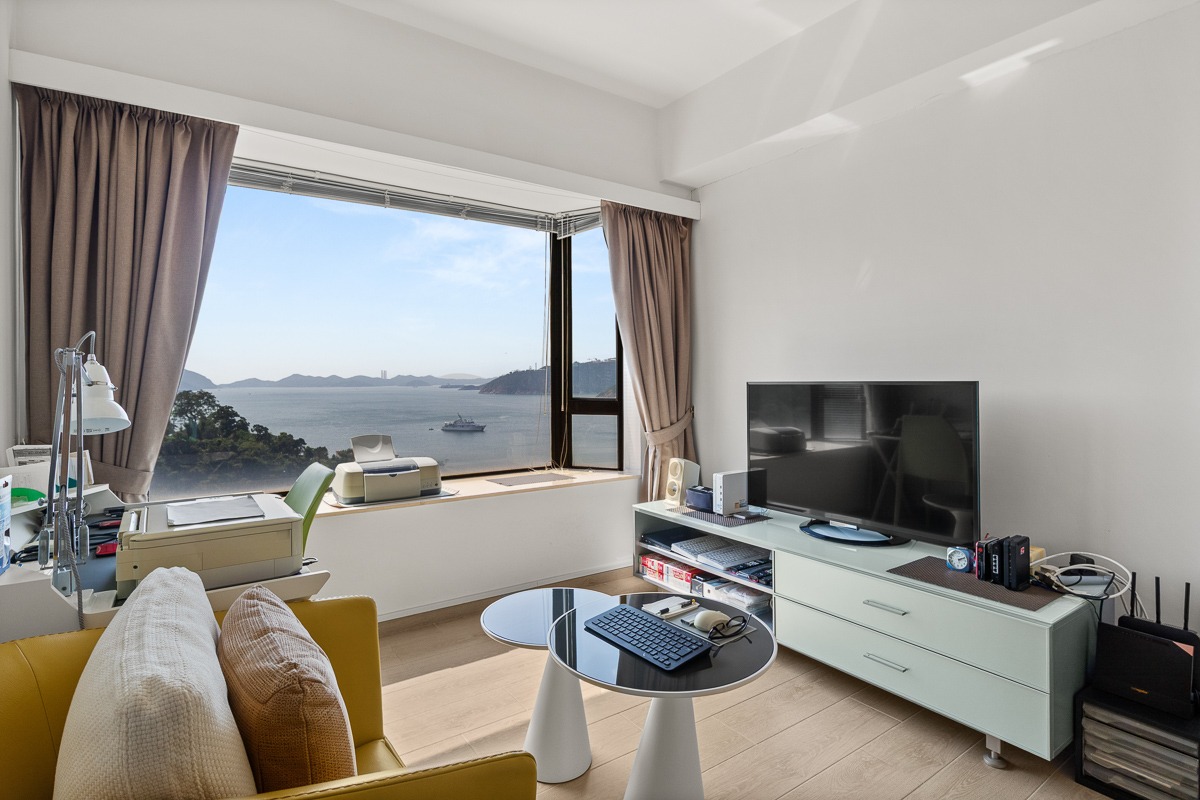https://ap8.propertyraptor.com/hornet/src?p=/ap8_001/hornet/prp/img/e2694080eb30ca11916fa34d6e25de7f-wtm.jpg