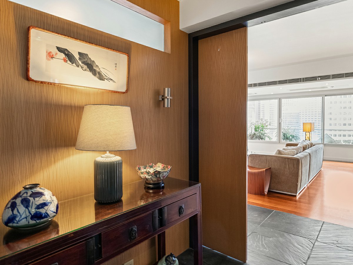https://ap8.propertyraptor.com/hornet/src?p=/ap8_001/hornet/prp/img/e72ba554e27c3111193057a93585ced2.jpg