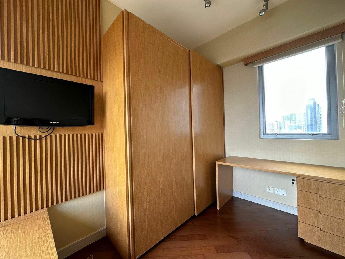https://ap8.propertyraptor.com/hornet/src?p=/ap8_001/hornet/prp/img/eb9034ec943ddc9221e749fae35fa702-wtm.jpg